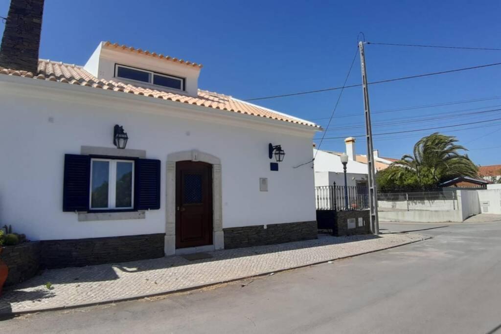 A Casa da Foz Moradia com vista mar Sesimbra Exterior foto